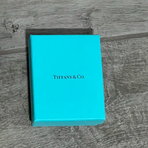 Tiffany’s Blue double heart tag pendant - Picture 6 of 7